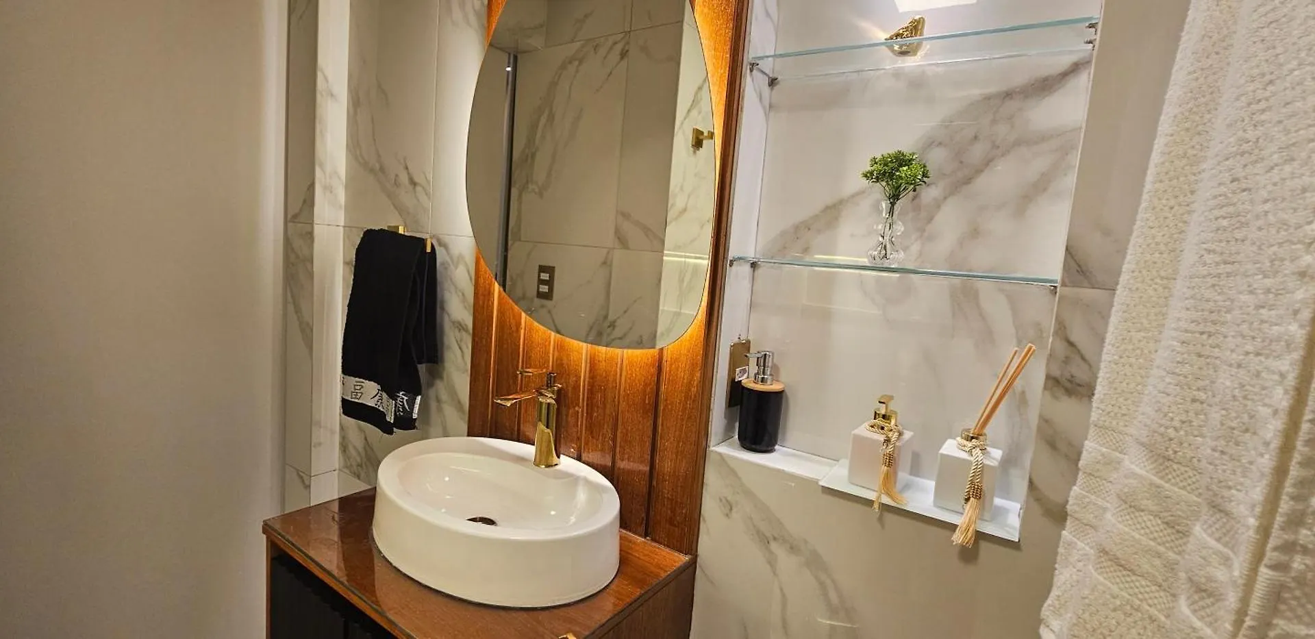 Apto Dos Famosos Na Quadra Mar De Baln Camboriu Balneario Camboriu Apartment